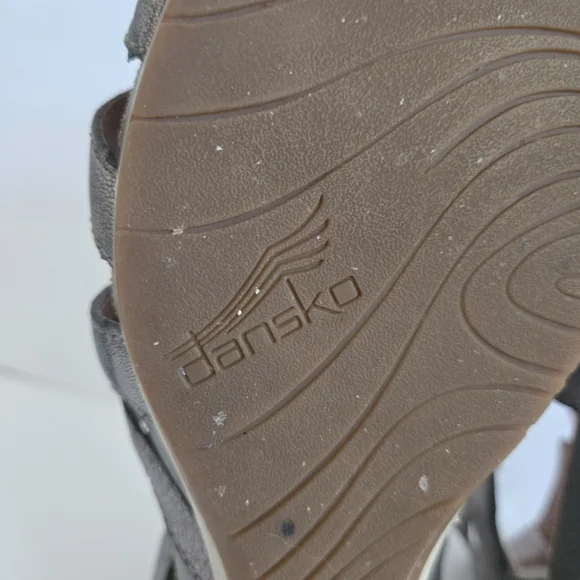 Dansko Veruca Metallic Silver Sandals Size 39 US 8.5 - Picture 9 of 13